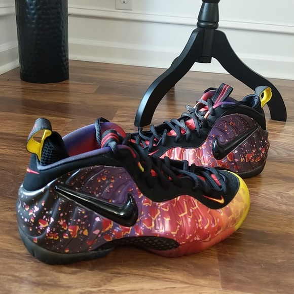 Nike Other - Nike asteroid Foamposite mens shoes